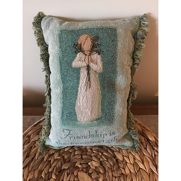 Willow Tree Other - Willow Tree Small Tapestry Pillow, "Friendship Is The Sweetest Gift" Susan Lordi